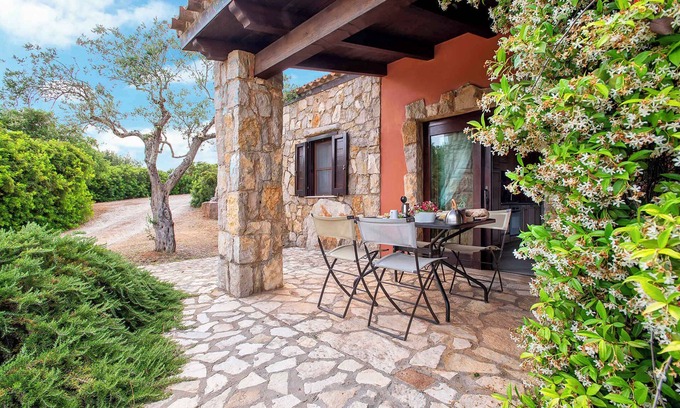 San Teodoro City Centre House | Holiday home with a marvellous view and privacy