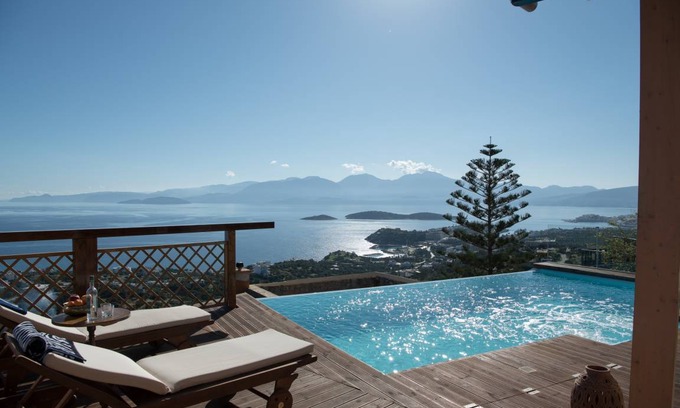 Katsikia House | Holiday house Agios Nikolaos for 1 - 5 persons with 3 bedrooms - Holiday home