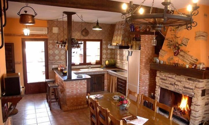 Almagro House | Holiday house Almagro for 2 - 8 persons with 4 bedrooms - Twin house