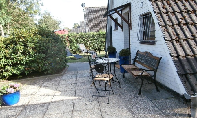 Butjadingen House | Holiday house Burhave for 1 - 5 persons with 2 bedrooms - Holiday home