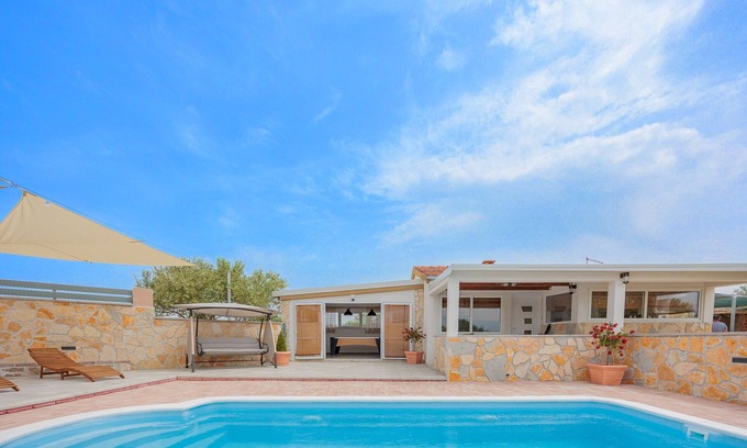 Lisane Ostrovicke House | Holiday House Fjaka