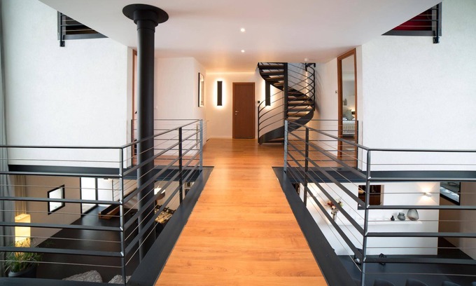 Saint-Genis-Pouilly House | Holiday house St Genis Pouilly for 1 - 12 persons with 5 bedrooms - Row house