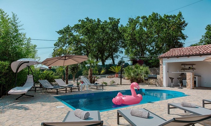Pobri Villa | Holiday House Jolly - Pool Private