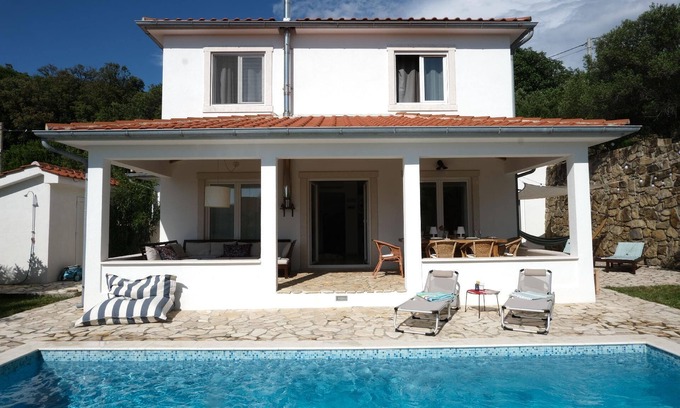 Kampor House | Holiday house Kampor for 1 - 10 persons with 5 bedrooms - Holiday house