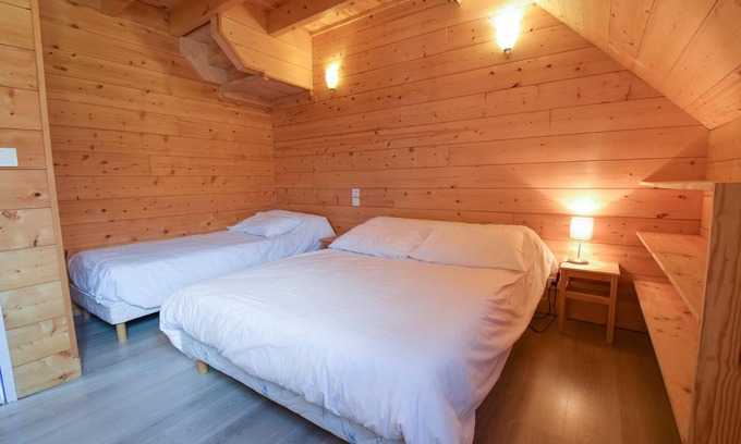 Luz-Saint-Sauveur House | Holiday house Luz St Sauveur for 1 - 12 persons with 4 bedrooms - Row house