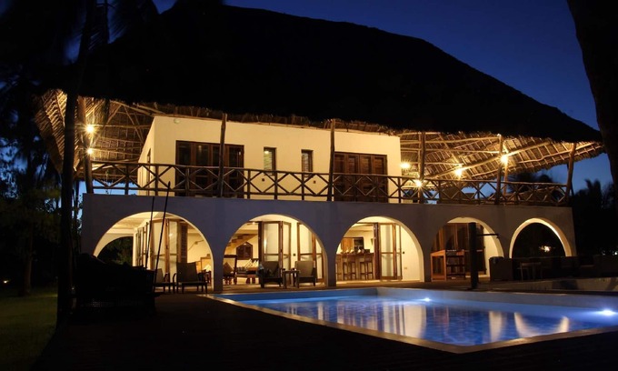 Matemwe House | Holiday house Matemwe for 1 - 12 persons with 5 bedrooms - Holiday house