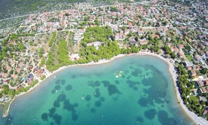 Pirovac House | Holiday house Pirovac for 1 - 12 persons with 5 bedrooms - Holiday home