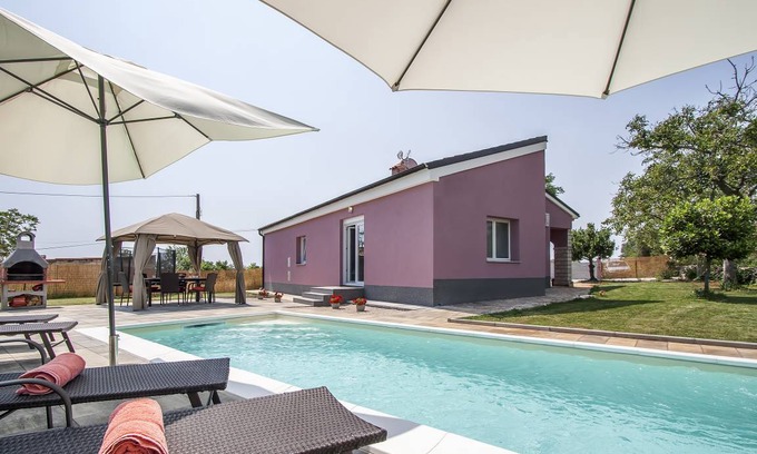 Rakalj House | Holiday house Rakalj for 1 - 6 persons with 2 bedrooms - Holiday home
