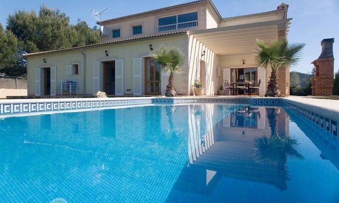 Crestatx House | Holiday house Sa Pobla for 1 - 10 persons with 5 bedrooms - Holiday home
