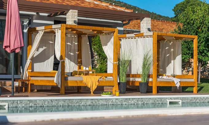 Sibenik House | Holiday house Sibenik for 1 - 8 persons with 3 bedrooms - Holiday home