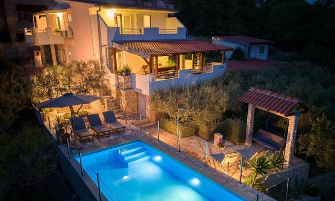 Rukavac Villa | Holiday house Stupalo with private pool in Rukavac- Vis