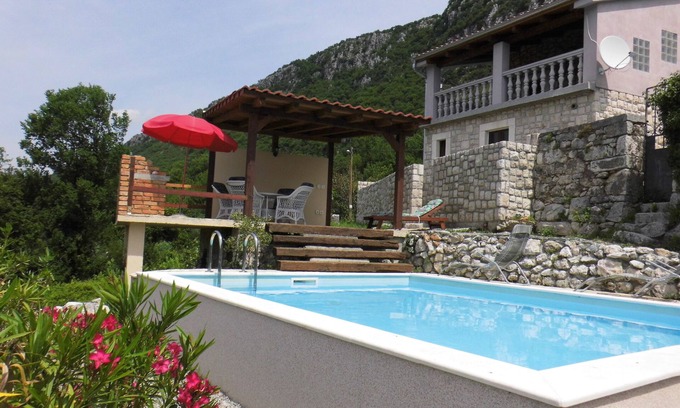 Vinodolska opcina House | Holiday house with pool and sea view