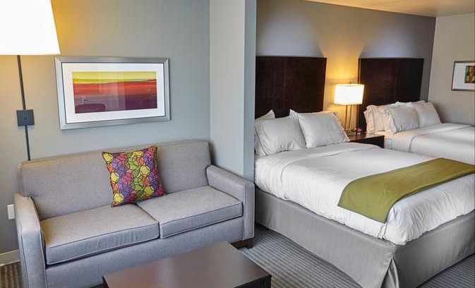 Tahlequah Hotel | Holiday Inn Express and Suites Tahlequah