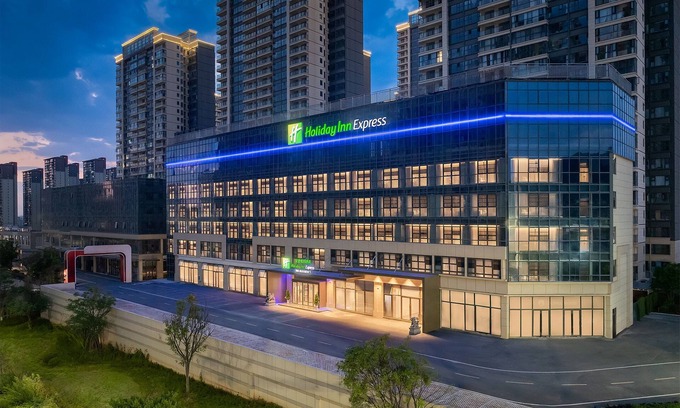 Chenggong Hotel | Holiday Inn Express Kunming Economic Dev Zone by IHG