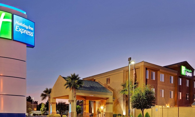 Sunrise Manor Hotel | Holiday Inn Express Las Vegas-Nellis, an IHG Hotel