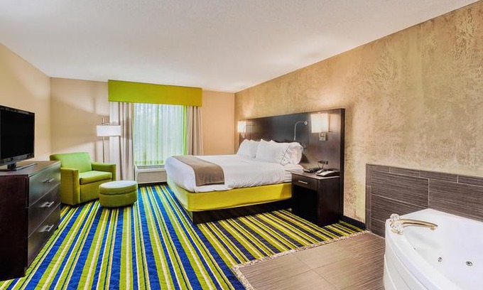 Minden Hotel | Holiday Inn Express Minden