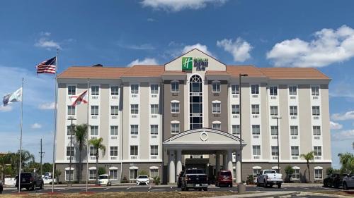 Davenport Hotel | Holiday Inn Express Orlando - South Davenport by IHG