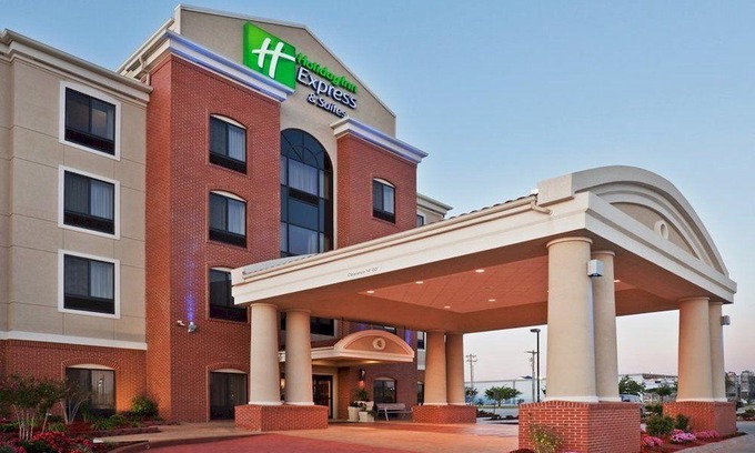 Port Huron Hotel | Holiday Inn Express & Suites Port Huron, an Ihg Hotel