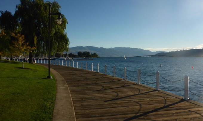 Dilworth Mountain Estates Hotel | Holiday Inn Express & Suites Kelowna - East, an Ihg Hotel