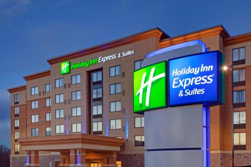 Bells Corners Hotel | Holiday Inn Express & Suites Ottawa West - Nepean by IHG