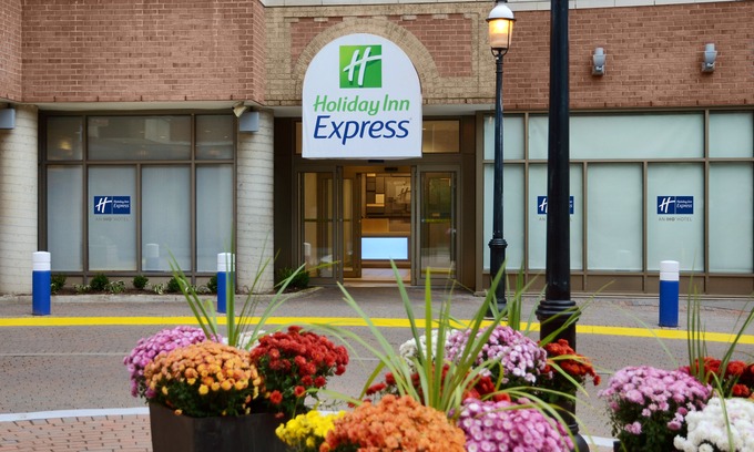St. Lawrence Hotel | Holiday Inn Express Toronto Downtown, an Ihg Hotel
