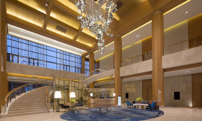 Kunshan Hotel | Holiday Inn Kunshan Huaqiao by IHG