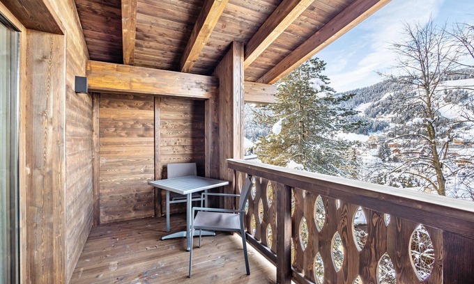Mareo House | Holiday Apartment "Alnö Alpaisc 3" with Shared Heated Pool & Shared Sauna