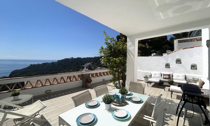 Aiguablava House | Holiday rental semidetached with swimming pool in Begur, Sa Tuna