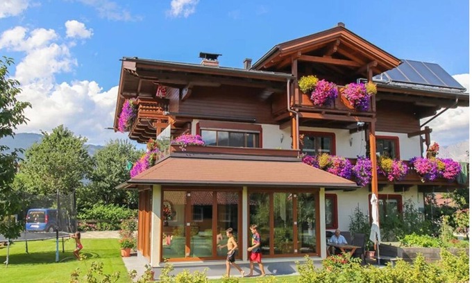 Maishofen Apartment | Holiday with a View – Our Apartments Tauernblick & Schwalbenwand