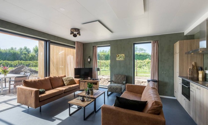 Breezand Apartment | Holidayhome - Vroondijk 2 | Vrouwenpolder 'Duinappel en Zonnebes'