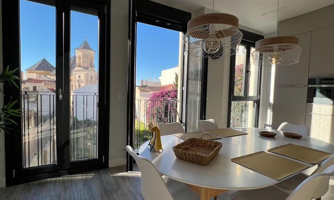 San Felipe Neri Apartment | Holidays2Malaga Alta Downtown Pool Paddle and Parking New building