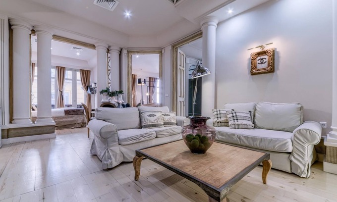 Centro Apartment | Holidays2Malaga Deluxe Constitucion Home