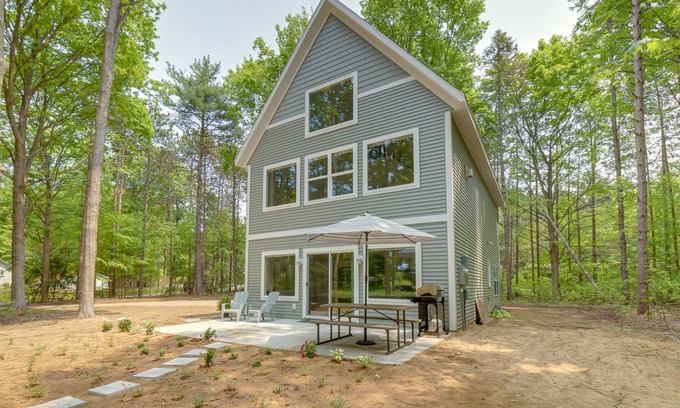 Holland House | Holland Home w/Fire Pit: Walk to Lake Michigan!