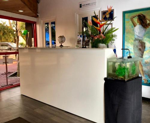 Paramaribo Hotel | Holland Lodge Paramaribo