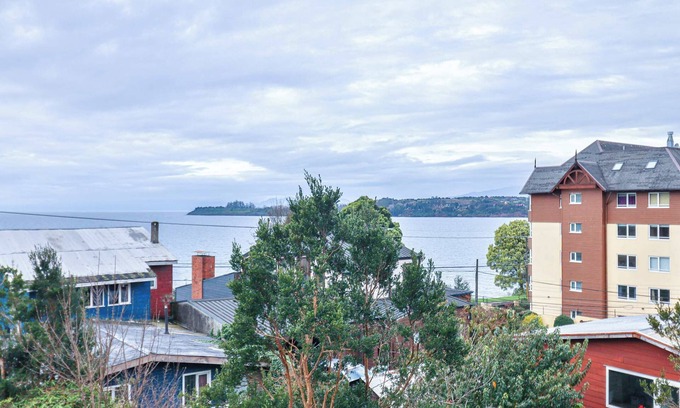 Puerto Varas Apartment | HOM I Vista al Lago Depto con Estacionamiento
