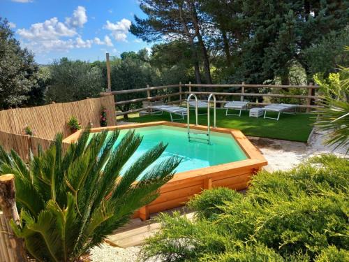Locorotondo Villa | HOME 21 - Villa con piscina al sale 4x4 riscaldata, Campo da Calcio - 2 minuti da Locorotondo