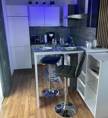 Winzerla Apartment | Home- Alt-Winzerla