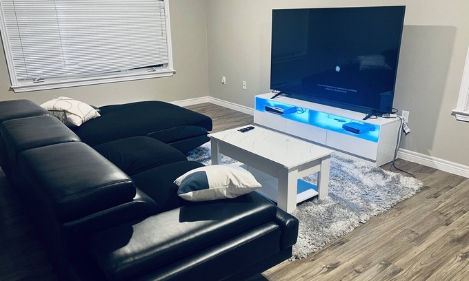 Fredericton House | Home away from home