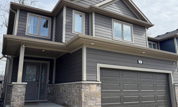 Grand Bend House | Home Away From Home in Grand Bend