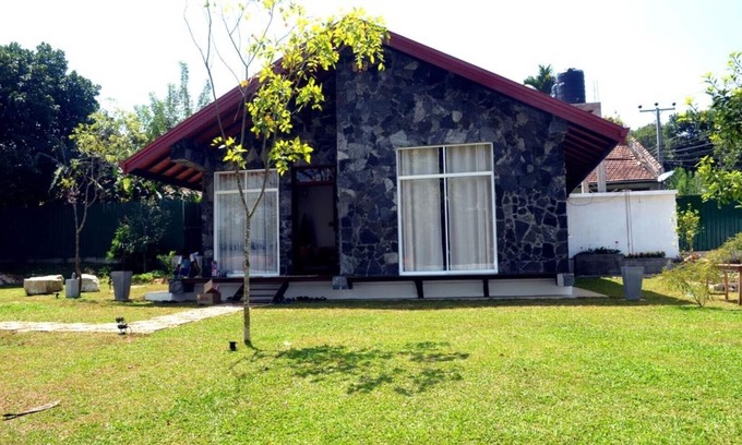 Rajawella House | Home away from home in Kandy