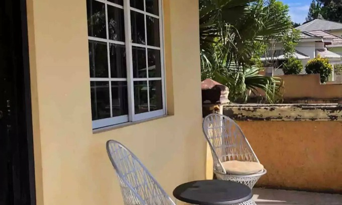 Mandeville Apartment | Home away from homenn