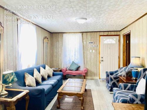 Niagara Falls House | Home away home at Niagara View 16th