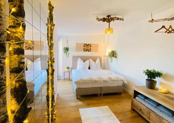 Magdeburg Apartment | Home Cinema - Balcony - Wi-Fi & Streams