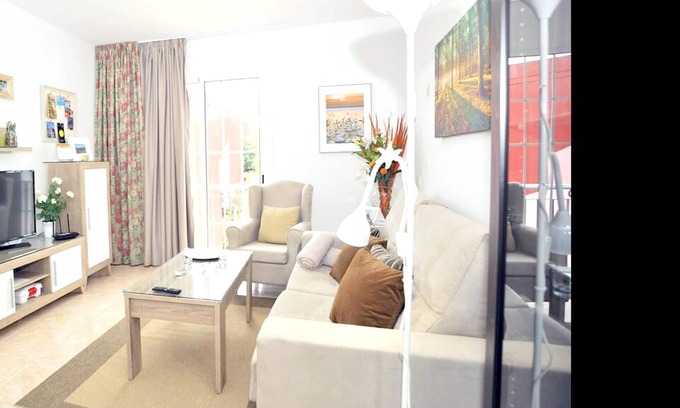 San Cristobal de La Laguna Apartment | Homerez - Beautiful appartement for 4 ppl. at San Cristóbal de La Laguna