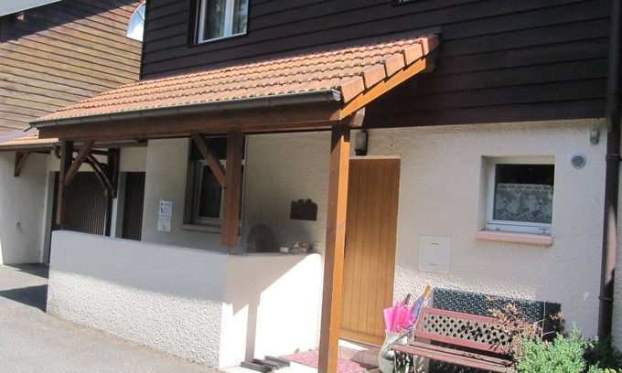Genthod House | Home for Rent. Residential, 10mins from town, 2mins from lake, public transport.