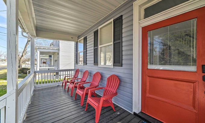 Mosby House | Home w/Hot Tub < 2 Mi to Downtown Richmond!