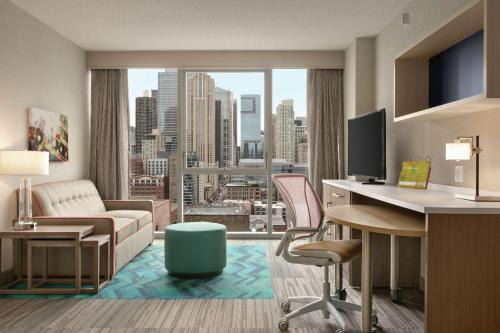 Near North Side Hotel | Home2 Suites By Hilton Chicago River North