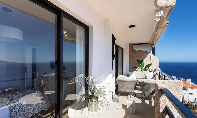 Tabaiba Apartment | Home2Book Beautiful View Of The Bay & Wifi