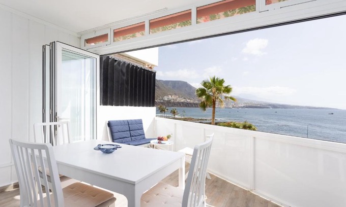 Punta del Hidalgo Apartment | Home2Book SeaFront Studio Punta del Hidalgo