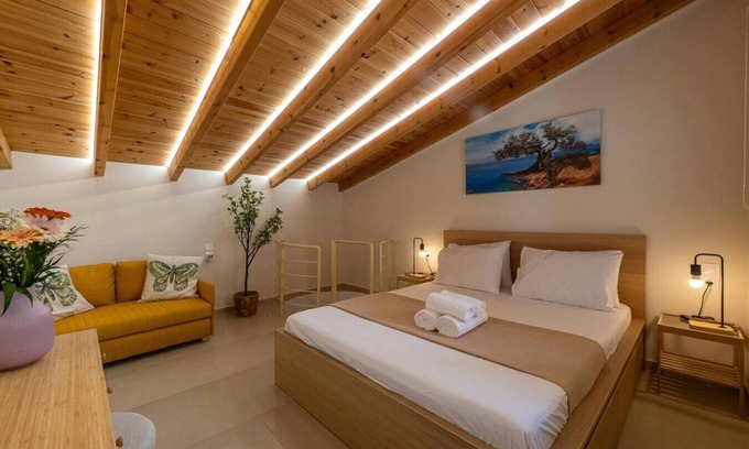 Kalamata Apartment | HomeEasy Apartments B2